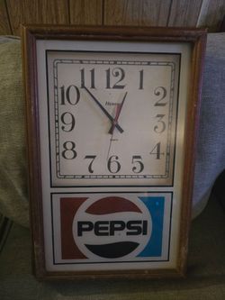 Vintage Pepsi Advertising Wall Clock