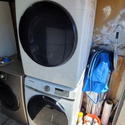Samsung Front Loading Washer And Stackable Gas Dryer Set 