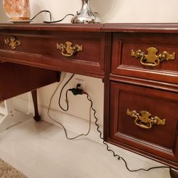 Solid Wood Vanity 4 Drawers And Storage