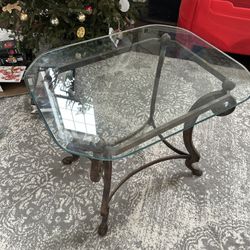 Glass side coffee table