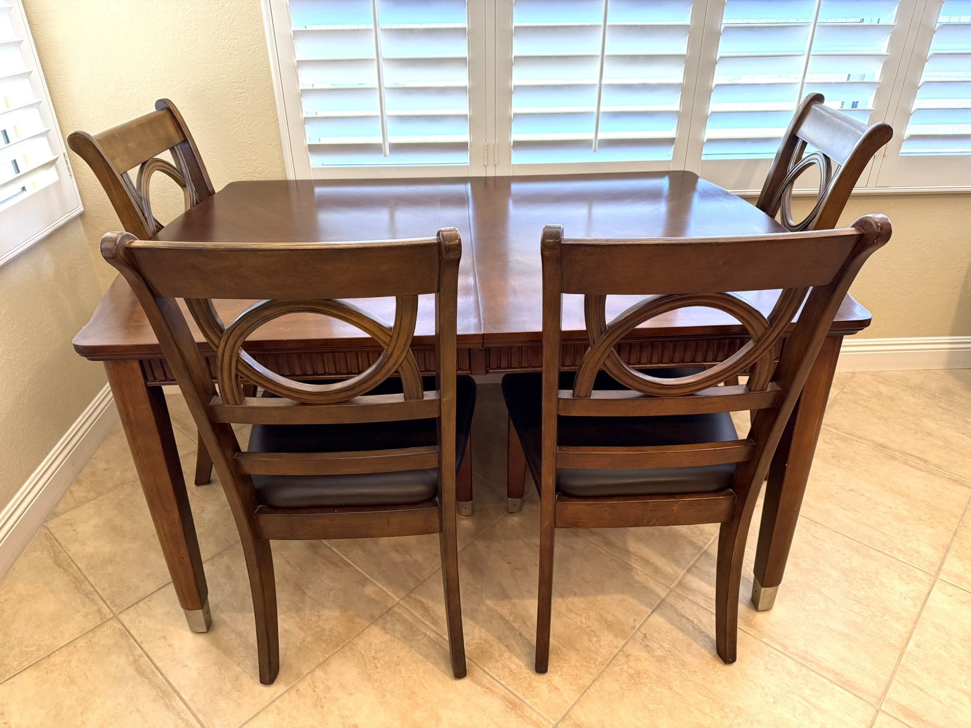 Dining Set With 4 Chairs
