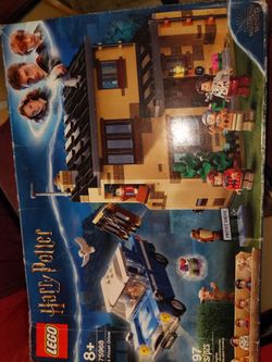LEGO Harry Potter 4 Privet Drive (75968) set. 