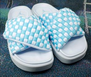 🔥 Jordan Sophia Slides "Baltic Blue" – Like New! 🔥