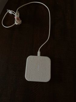 Courant Catch:1 Wireless Charger