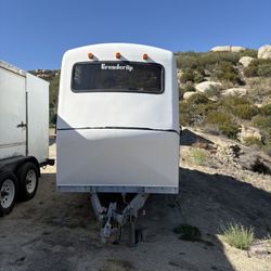 Horse Trailer 