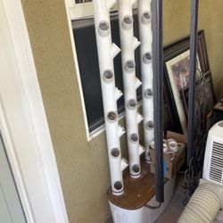 Gardyn Vertical Growing System 