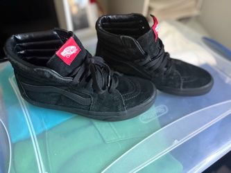 Vans SK8-Hi All Black High-Top Sneakers
