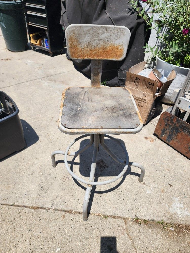 Shop Stool