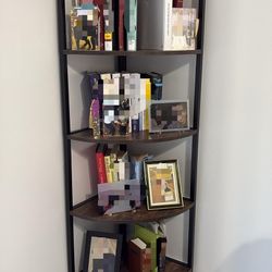 Corner Book Shelf