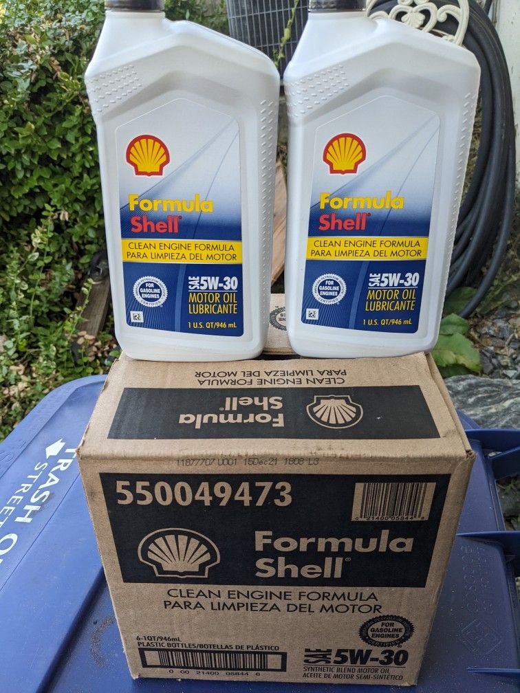 Shell Motor Oil 5w30