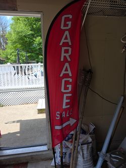 Large garage sale sign