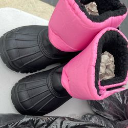 Snow or Rain Boots Size T10