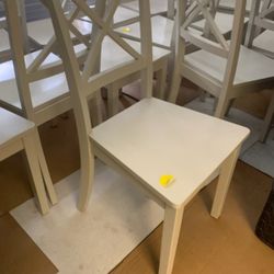 New Solid Wood Standard Size White Chairs