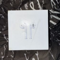 Second Gen Apple Air Pods 