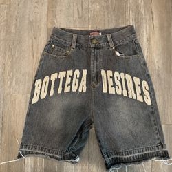 BOTTEGA DESIRES SHORTS