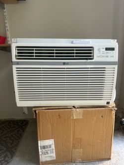 LG Air Conditioner 12,000 BTU