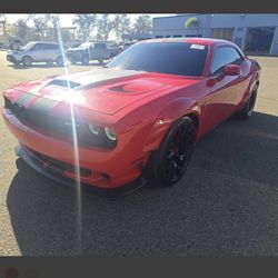 2016 Dodge Challenger Hellcat 