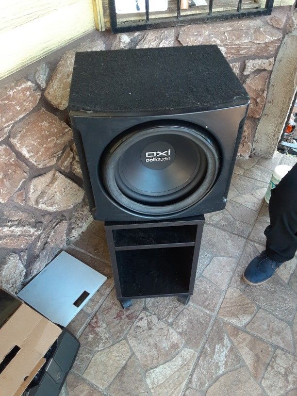 Polk Audio Dxi 12" Car Audio Subwoofer In Vented Box