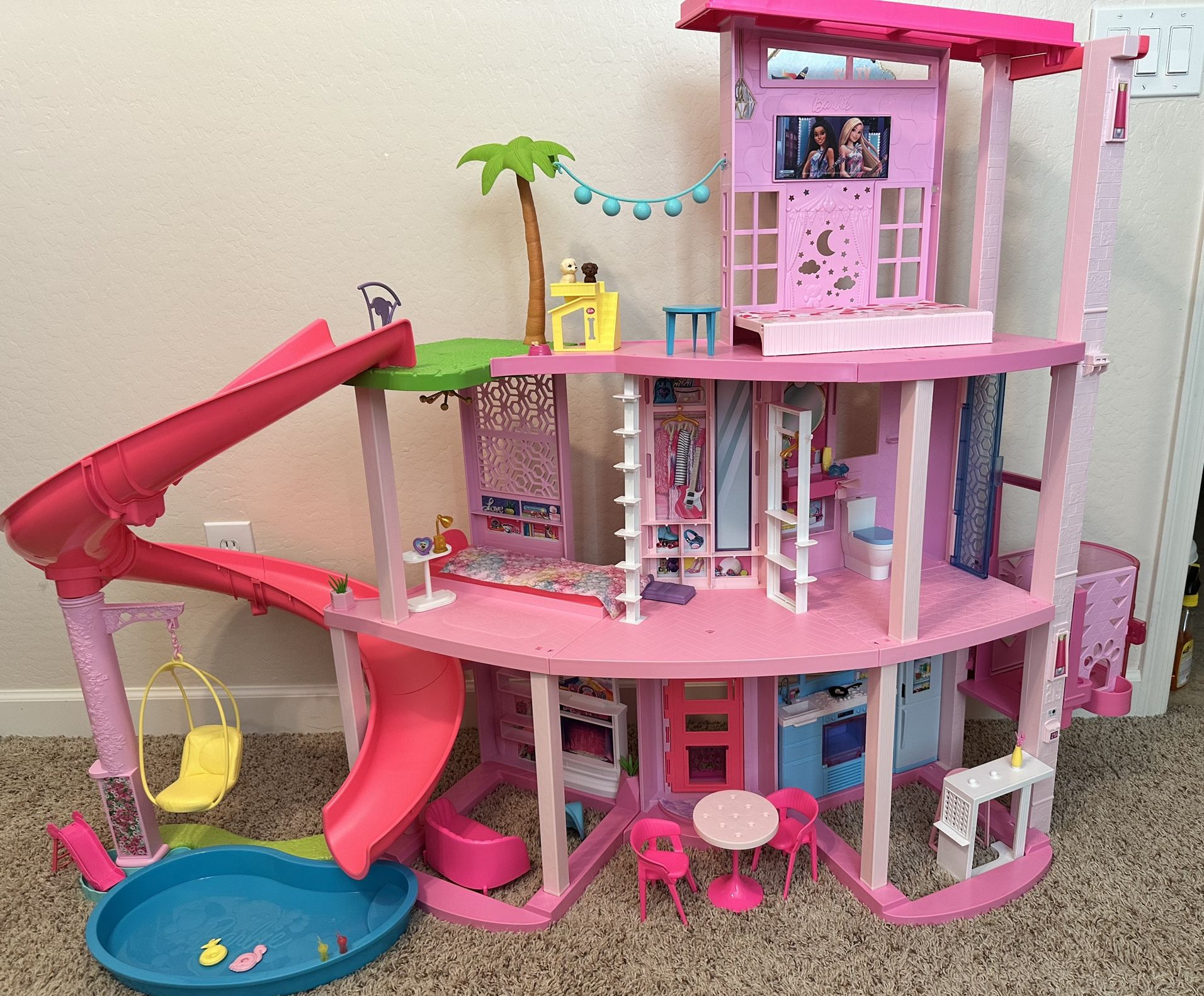 Barbie Dreamhouse 