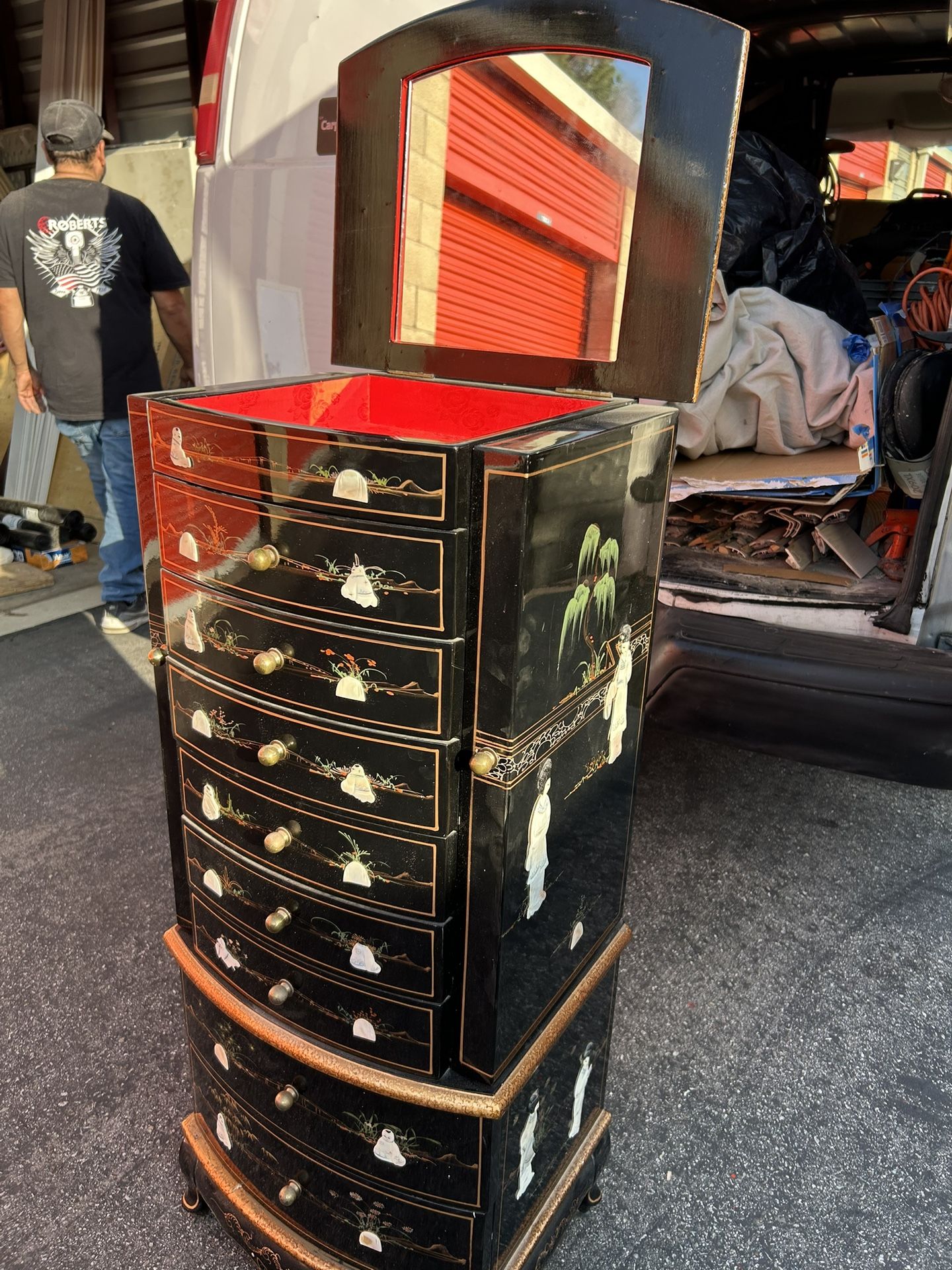 Black chinese art jewelry cabinet