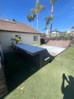 Backyard Skateboard Half Pipe Ramp