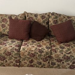 Free sofa set