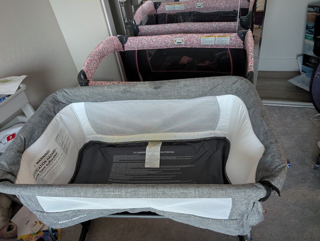 Mika Micky Adjustable Co Sleeper Bassinet & Babytrend Sleeper