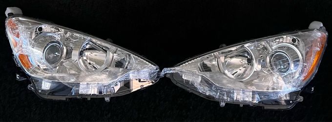 Prius C Headlight Assembly Right Left 2012-2014