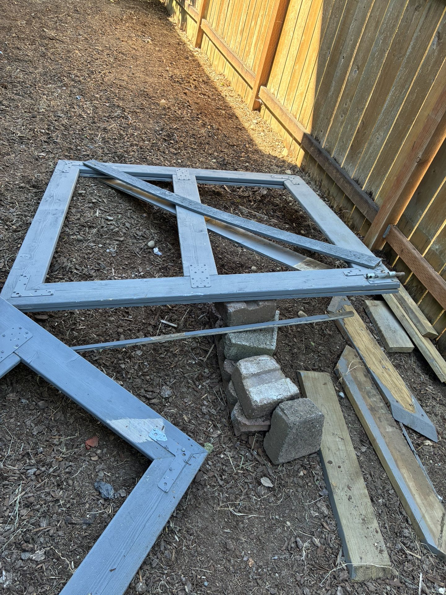 Free Gate