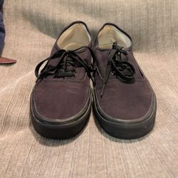 Like New Black Men's Size 12 Vans 