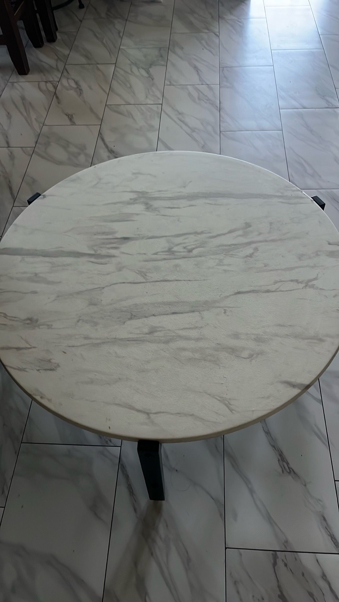 Heavy round coffee table