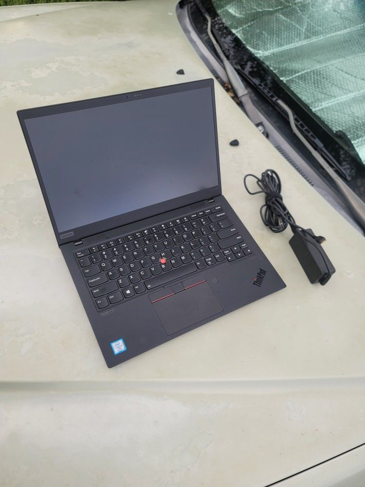 Lenovo Thinkpad X1 Cabon Whit Charger