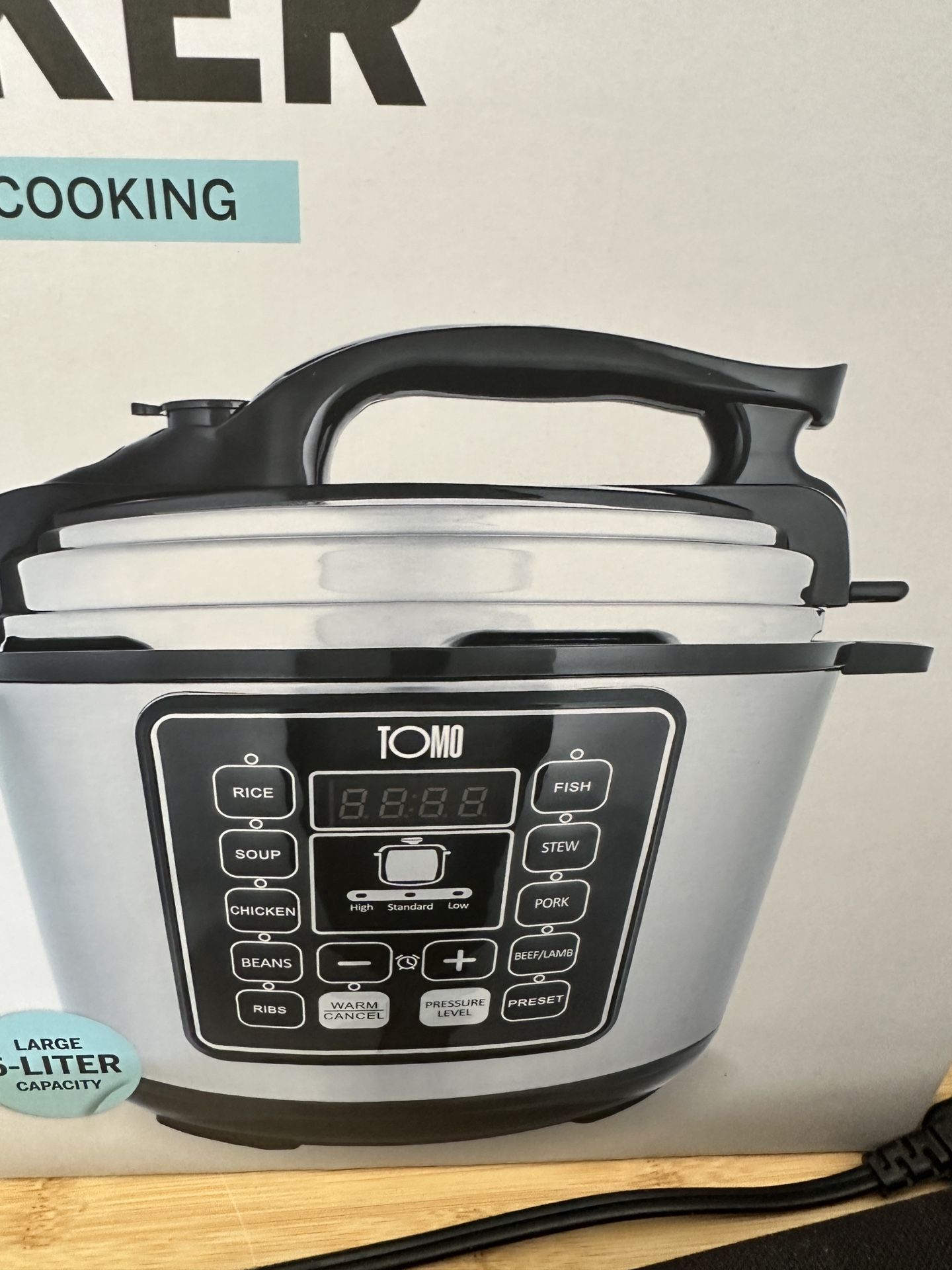 Brand New Tomo Pressure Cooker Large -5L