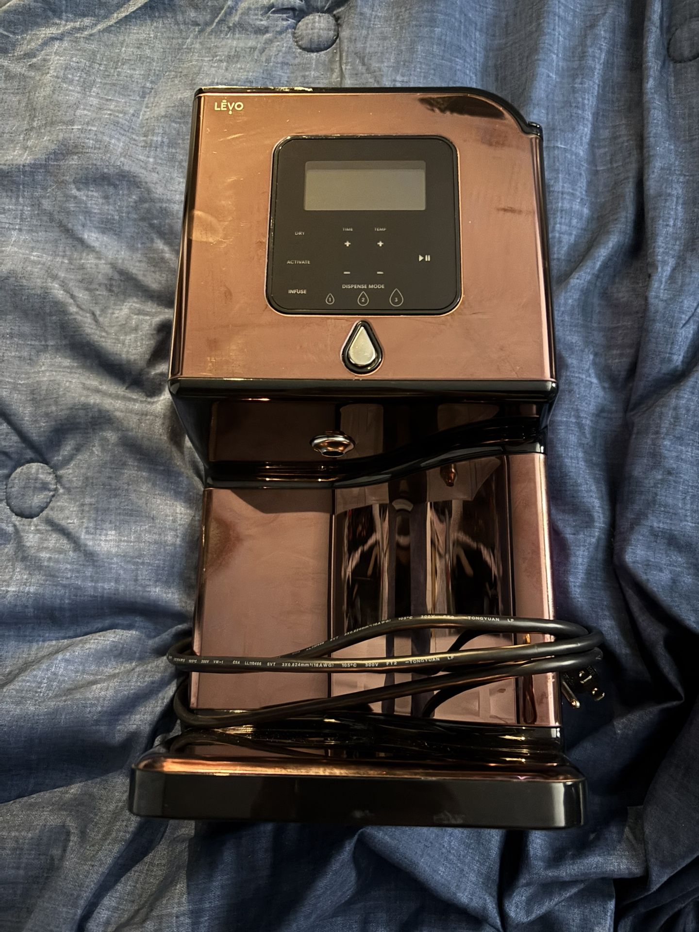 ✨ LEVO Luxe Copper – Used Once, Like New! ✨