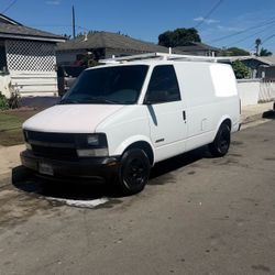 2002 Chevrolet Astro