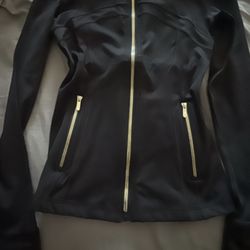 lululemon jacket