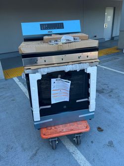 Brand New GE 30” Gas stove
