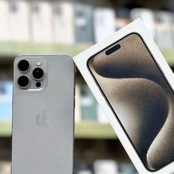 iPhone 15 Pro Unlocked / Liberado 😃