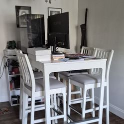 Ikea Hightop Table 4 Chairs