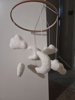 Natural baby mobile