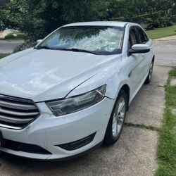 ford taurus 