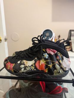 Nike foamposites “floral”