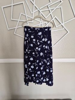 Woman skirt