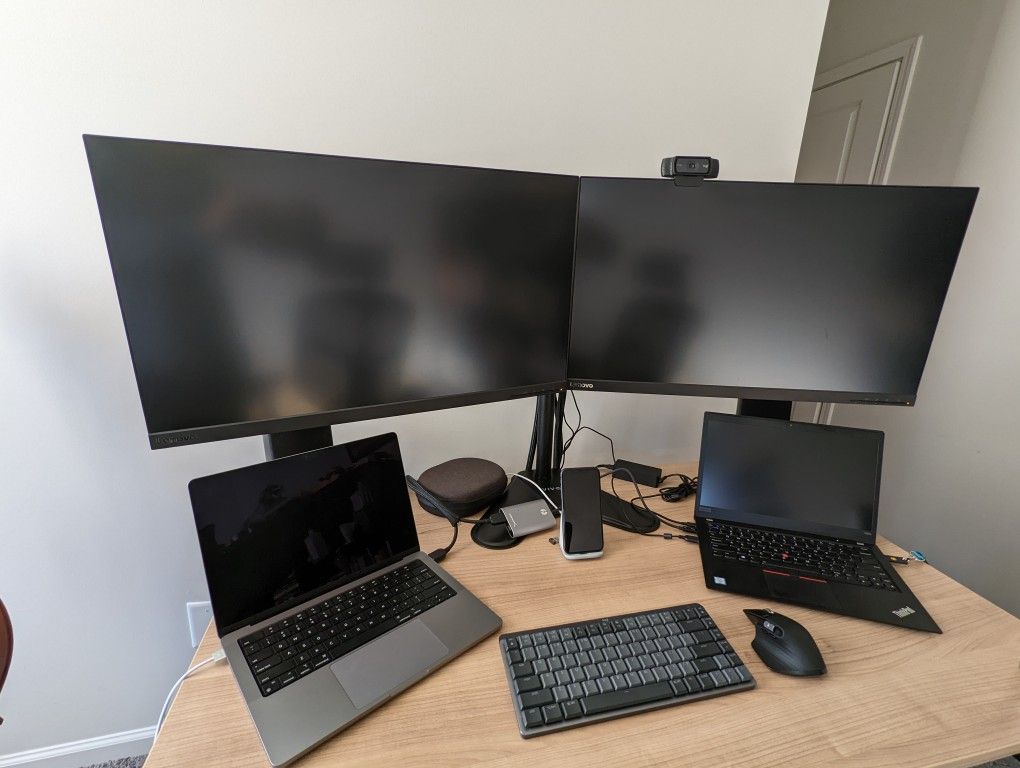Dual 28" Lenovo 4K IPS Monitors + Lenovo Hybrid Dock + 135w Power Adapter