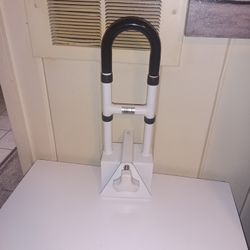 Shower Chair Extra Large And Handle To Get Out Of Bathtub
