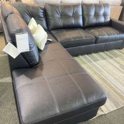 Barlin Mills Carbon 2 Piece L Shaped Sectional Couch With Chaise /P