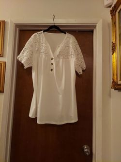 White polyester blouse XXL