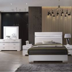 King Size Bed Used Like New.  Dresser & 2 Nightstands Included