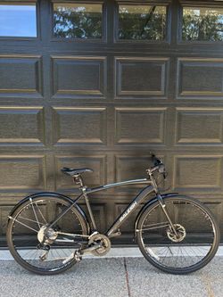 Raleigh Misceo 3.0 Hybrid Bike