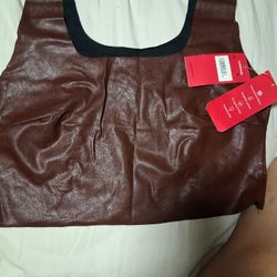 A-11. Commando Oxblood Sqrnck Crop Top 